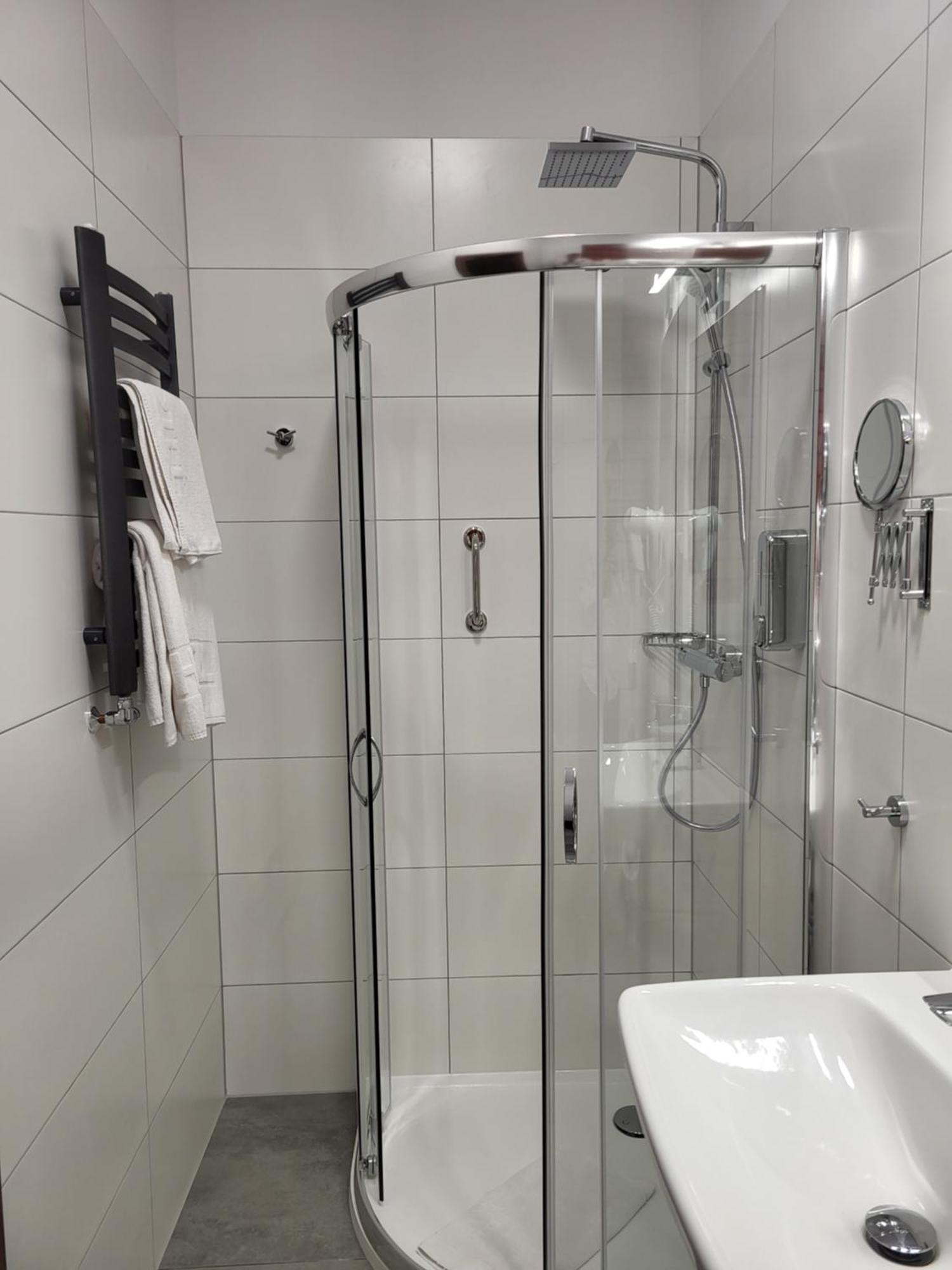 Hotel Topaz Poznan Centrum Buitenkant foto