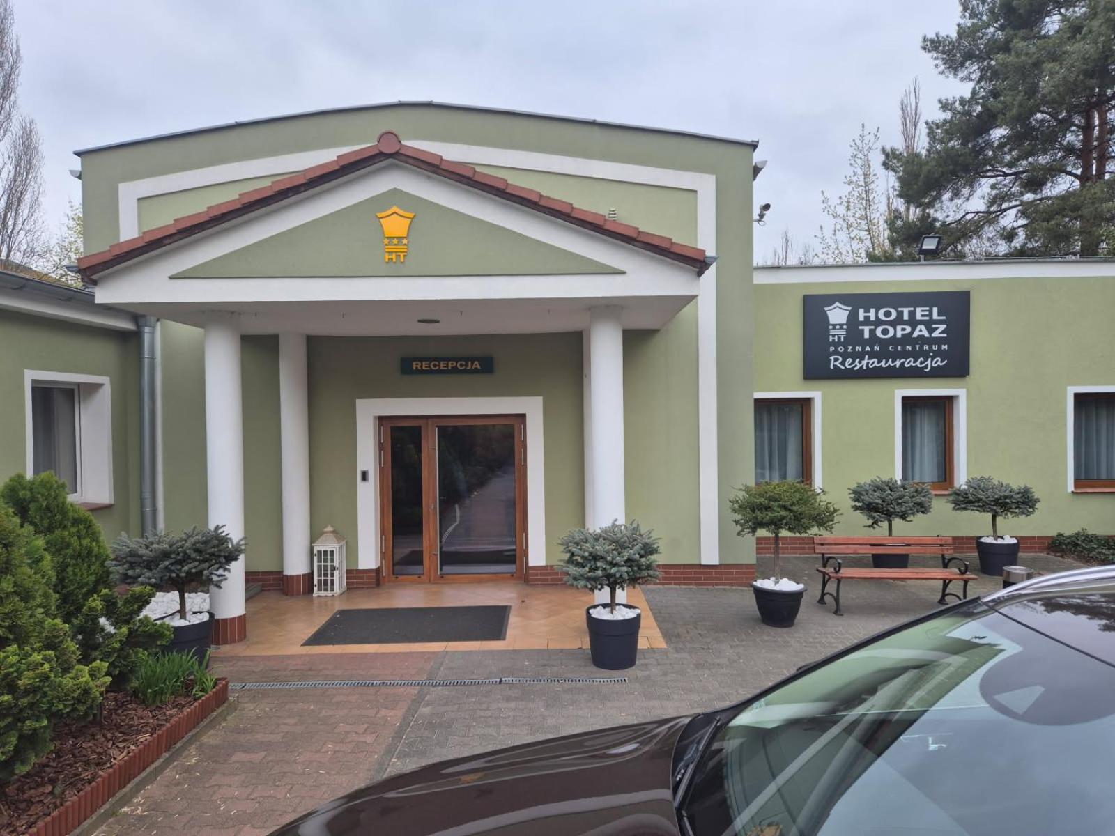 Hotel Topaz Poznan Centrum Buitenkant foto