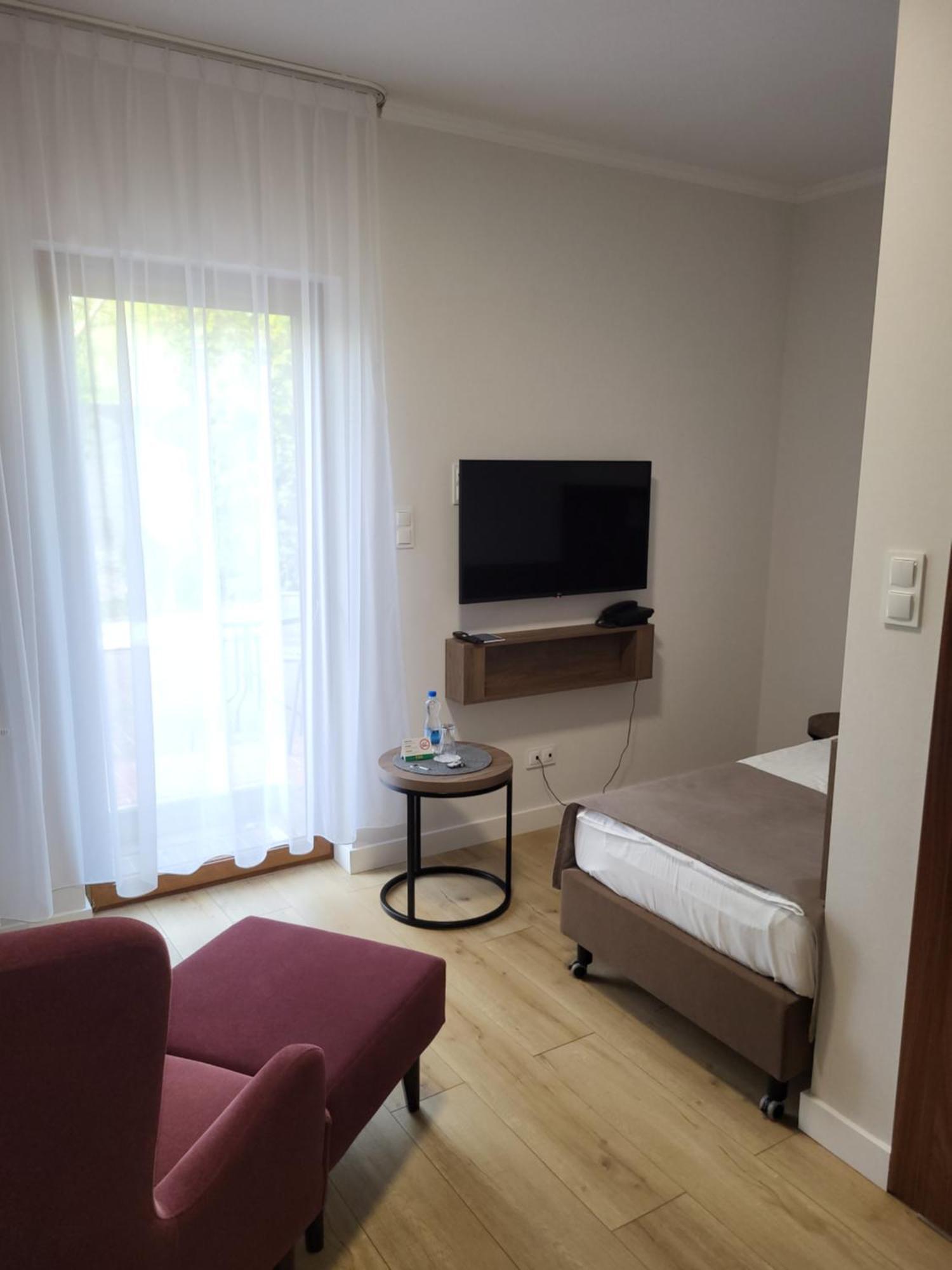 Hotel Topaz Poznan Centrum Buitenkant foto