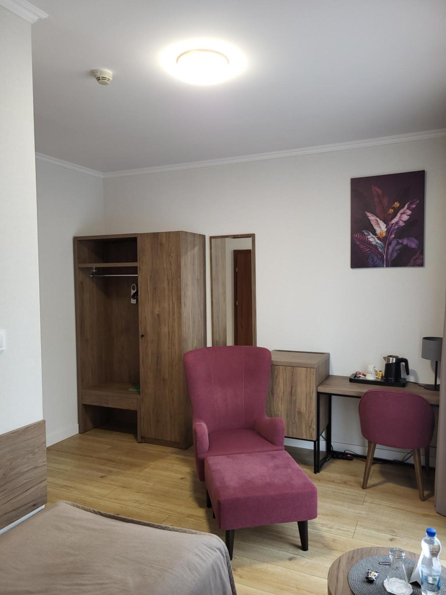 Hotel Topaz Poznan Centrum Buitenkant foto