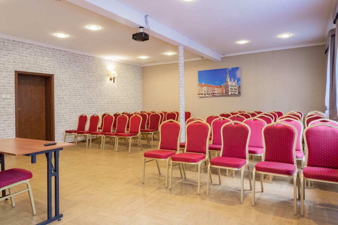 Hotel Topaz Poznan Centrum Buitenkant foto