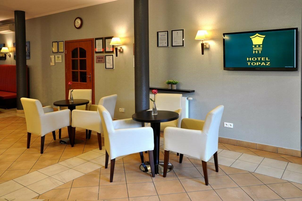 Hotel Topaz Poznan Centrum Buitenkant foto
